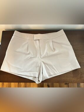 a new day Cream High-Waist Tailored Shorts